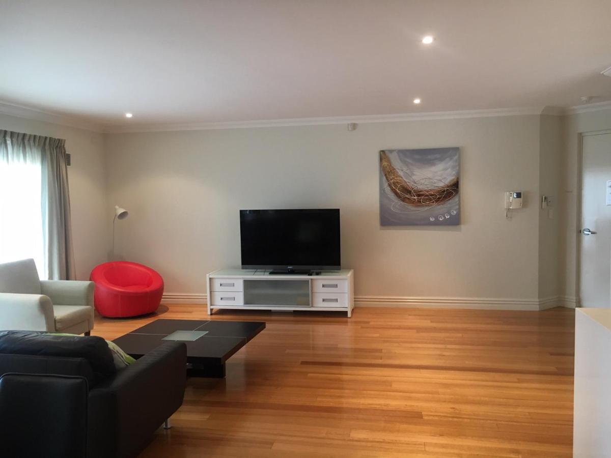 Fremantle Harbourside Apartments Экстерьер фото