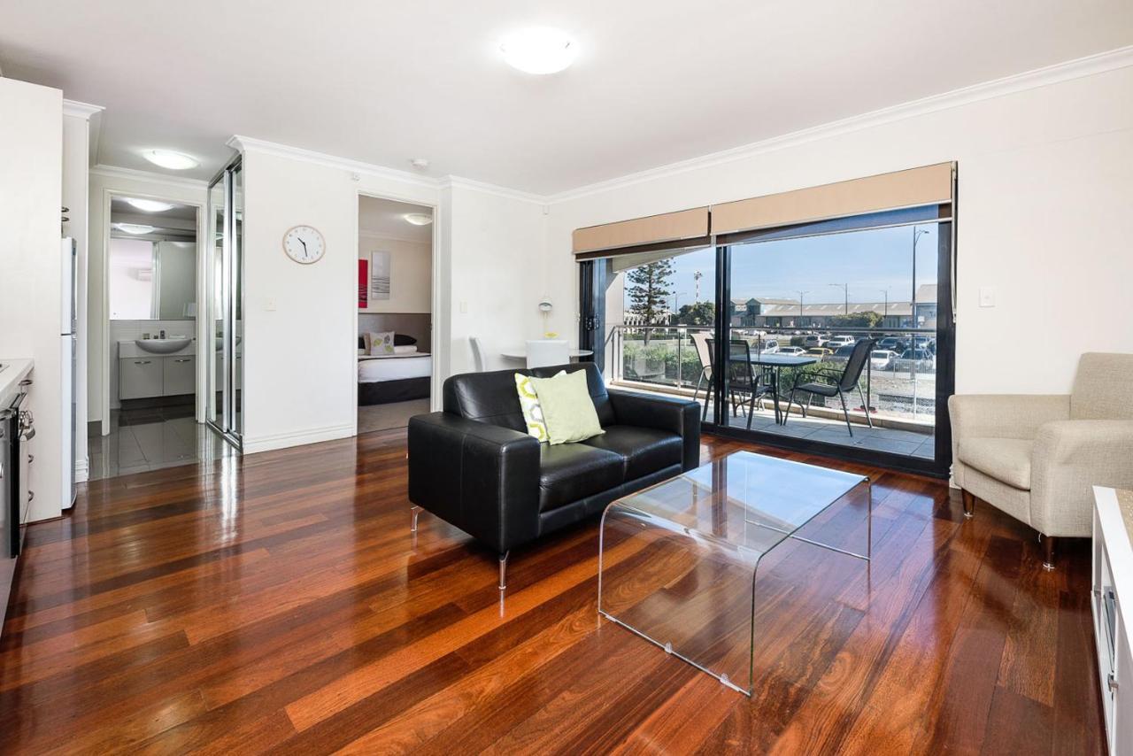 Fremantle Harbourside Apartments Экстерьер фото